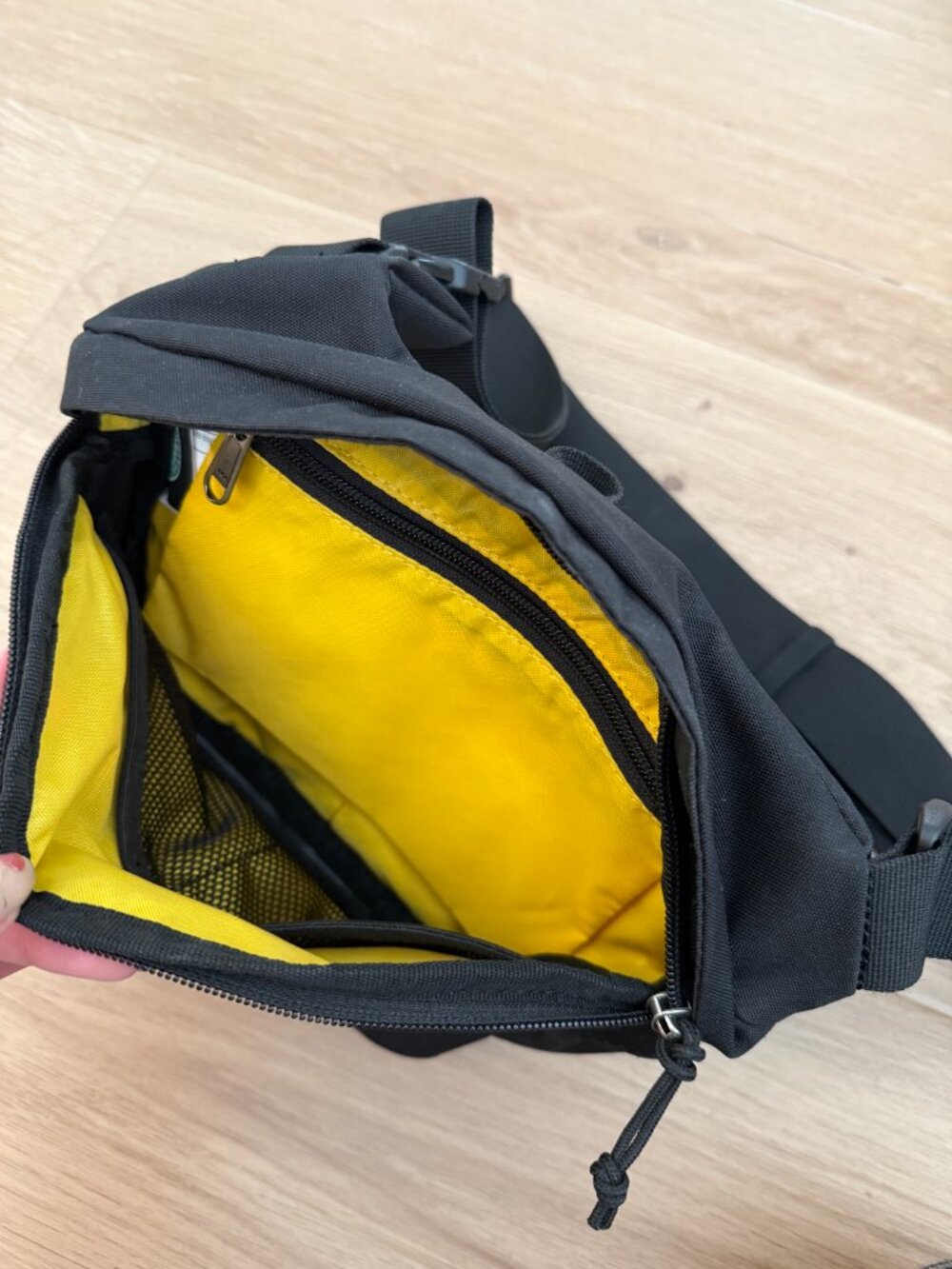 Mountainsmith Knockabout Lumbar Pack (Black) - Picture 6 of 8